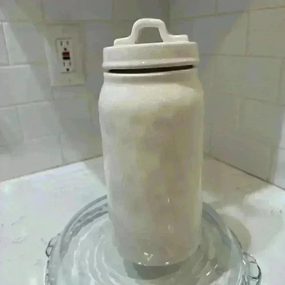 Rae Dunn Tall KISSES Canister New - Picture 9 of 13